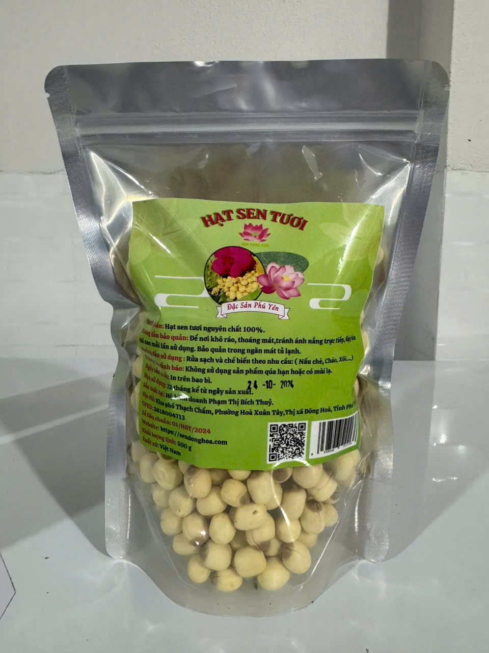 Hạt sen tươi Đông Hoà